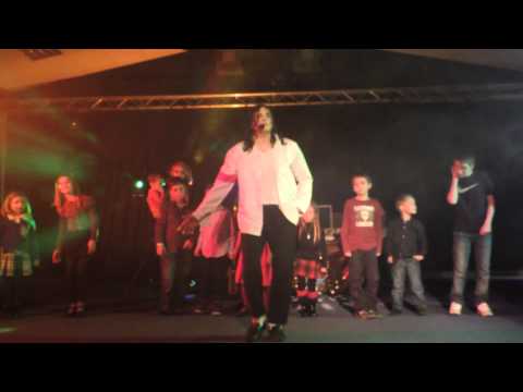 Laurent Jackson(sosie Michael Jackson)