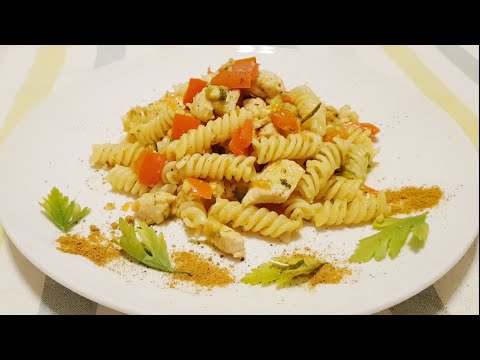 PASTA ALL'INDIANA pollo e curry SPETTACOLARE primo  veloce economico buonissimo | INDIAN CURRY PASTA