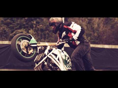 ADAM SPECIAL, stuntbike freestyle rider