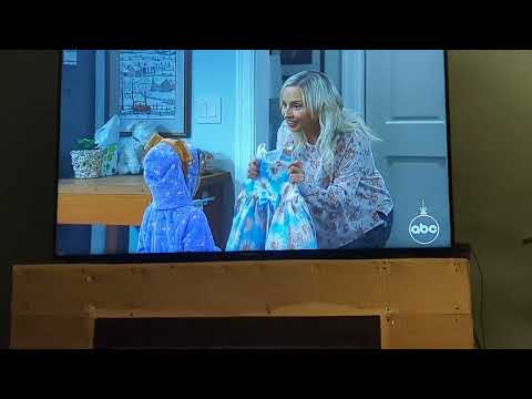 Beverly Rose thinks she's a dog 🐕