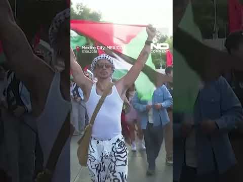 Demonstrators in Mexico City demand cutting ties with Israel #nocomment #youtubeshorts #gaza #shorts