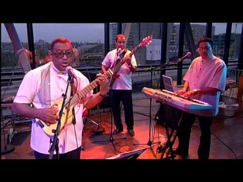 Oswin Chin Behilia - Liber