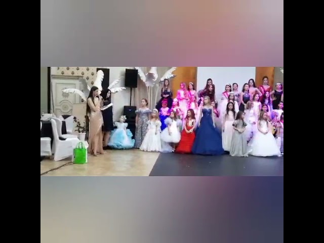 Азнакай кызы Александра “Мисс Останкино” бәйгесендә гран-при яулады