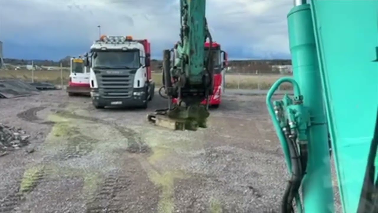 Grävmaskin Kobelco SK85MSR, -2013