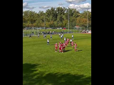 Traumfreistoß und Ausgleich in Unterzahl