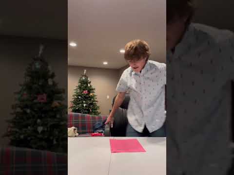 Ella Huisinga: The Verb Jugar