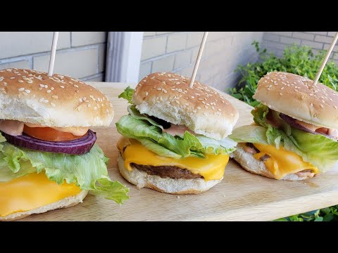 Easy Homemade Burger Recipe | How to make Burger at home | Cheese Burger Recipe