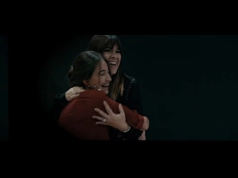 Georgina - Con solo una mirada feat. Vanesa Martín (Videoclip Oficial)