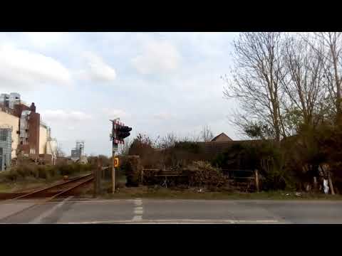 (not the best) Barrier View of Fulbourn Level Crossing (Cambs) (07.04.18)