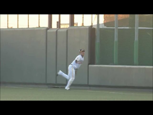 【ファーム】ホークス・川村友斗が自慢の強肩で追加点を阻止する!! 2022年5月27日  福岡ソフトバンクホークス 対 広島東洋カープ