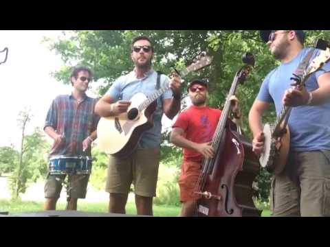 The Folly Brothers - Everywhere Man