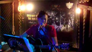 SHIMONA KEE singing Romance Novels