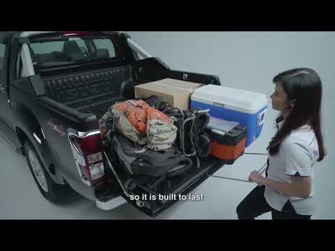 Isuzu D-Max 3.0L 4x4 Auto Premium - Sliding Cargo Tray Demonstration [ENG]