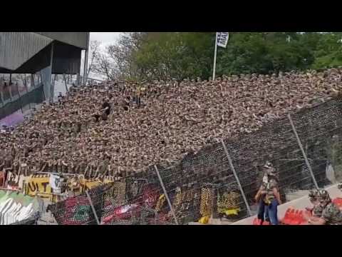 Dresdner "Fan Armee" in Karlsruhe 14.05.2017 KSC-Dynamo Dresden 3-4