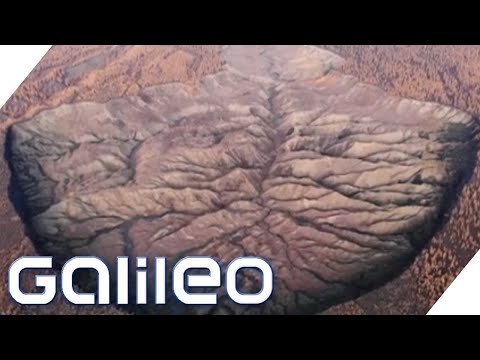 Mega crater in Russia! How did it form? | Galileo | ProSieben