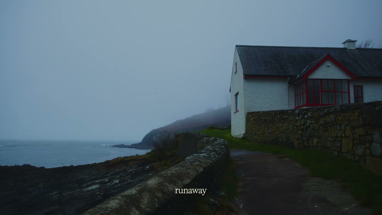 Kingfishr - Schooldays (Official Visualiser)