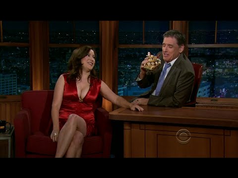 Jennifer Tilly Cleavage