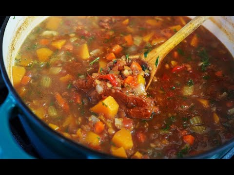 Hearty Lentil Soup (warms the soul) | CaribbeanPot.com