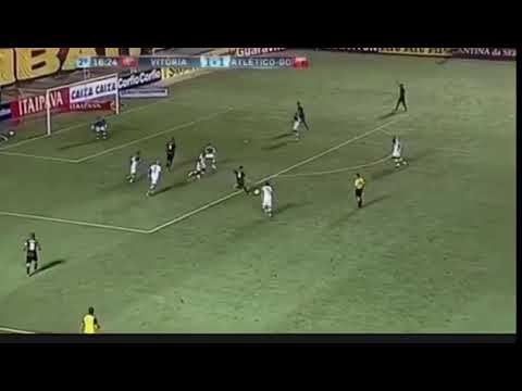 Gols do Diego Renan jogando pelo Vitória