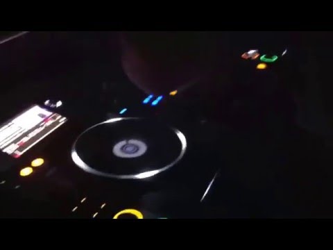 Dee Jay Jordi pioneer scratch at work DADA NIGHTCLUB Kozani