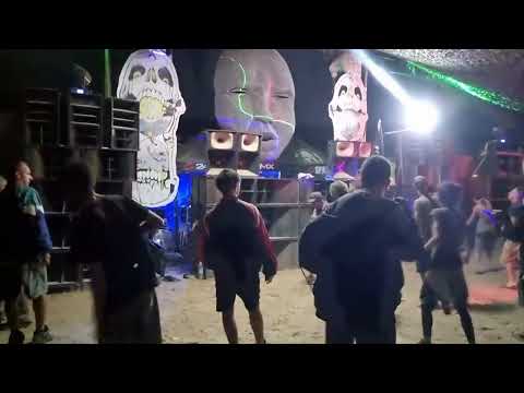 fighting spirit 2022 (italian sound circus alien and friends by night)