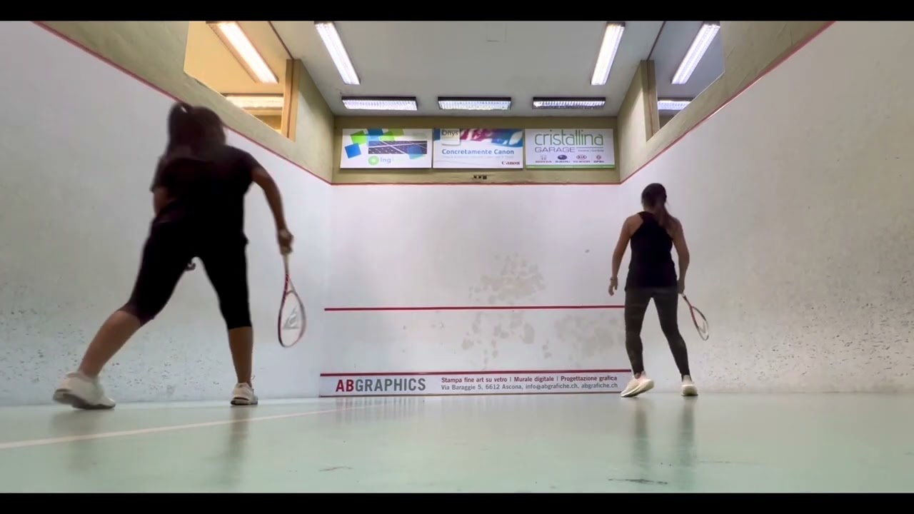 เล่นSquashกันแค่45นาที พอให้ได้เหงื่อและหัวใจเต้นระรัว
