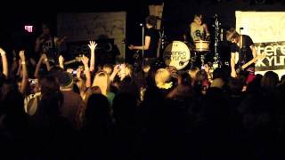 Tongue Tied by Stereo Skyline