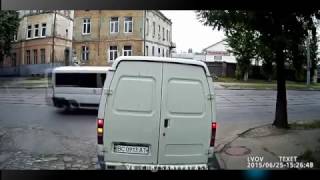 ✅УМОРА ПРОСТО! Приколы на дороге ! ДТП ГАИ Авто приколы 2017 ! Бабы за рулем ! ТП 2017