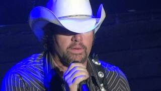 Toby Keith - Does That Blue Moon Ever Shine On You - Manchester O2 Apollo 31-10-2011