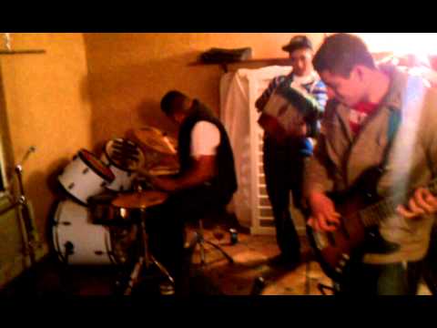 La raza de michoacan en middletown CA