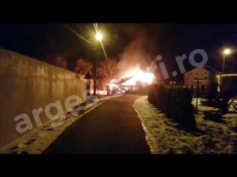 Incendiu Poiana Lacului