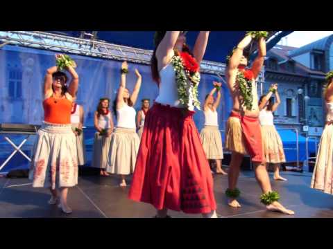 Bella Arabia: Havajské legendy, orientálne tance a ohňová šou