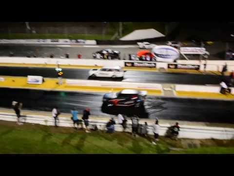 Acidente no Velopark - Caravan TS da Los Hermanos e Gol FLD do Pasqualete