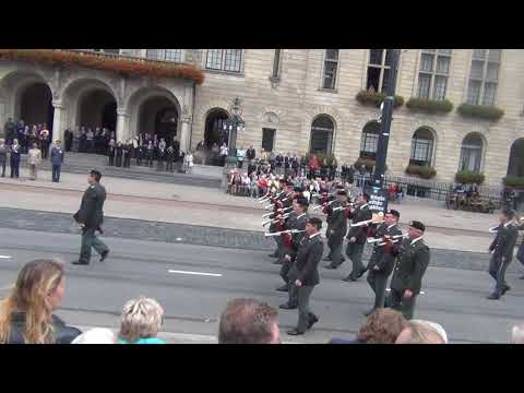 Flashback time part 29 Muziekkapel van de Belgische Gidsen streetparade Rotterdam 2014