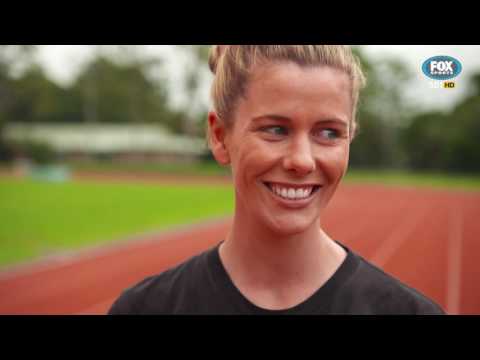 Rugby Kick and Chase : Hot Rod Challenge with Lara Pitt