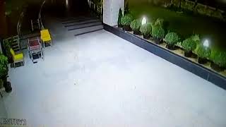 'Hantu' naik kerusi roda di hospital