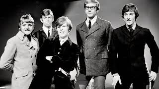 Herman&#39;s Hermits   &quot;Take Love, Give Love&quot;  (Enhanced audio)