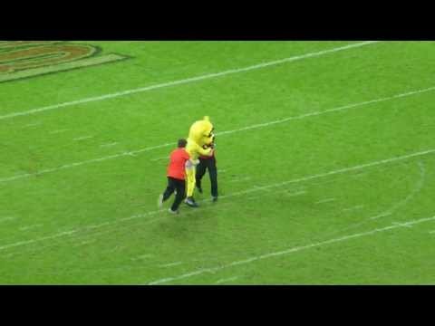 Jackson streaking @ Wembley - Jacksonville Jaguars V San Francisco 49ers 27.10.13