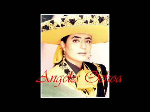 Angeles Ochoa. Mil Besos.