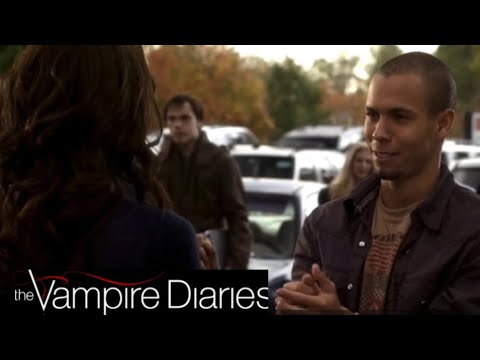 TVD 2x10 - Luka teaches Bonnie how to channel / Elena goes and talks to Rose