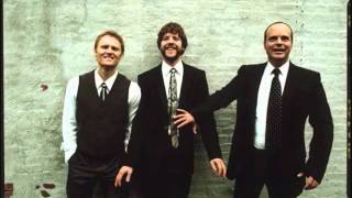 Medeski, Martin & Wood -  Church of Logic (Live)