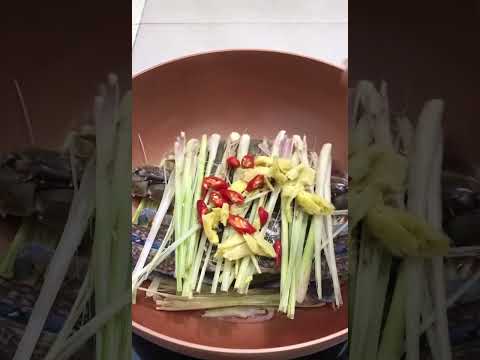 Càng ghẹ hấp sả