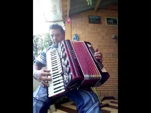 Juvenil Lima sanfoneiro