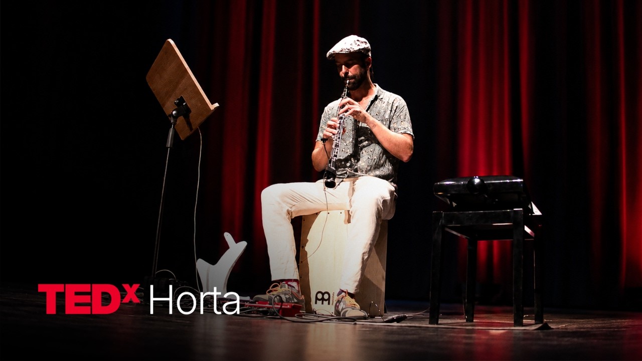 Do Sopro Ancestral ao Som do Futuro | Tiago Marques "Oboé com asas" | TEDxHorta