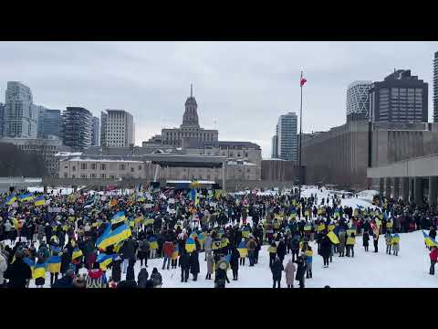 Sea of flags fills Nathan Phillips Square at Ukraine solidarity rally