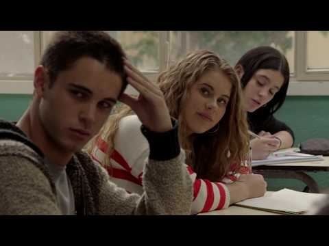 Merlí 1x01 Peripatéticos. Castellano.