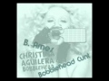 Bobblehead Cunt Vogue Beat Christina Aguilera B ...