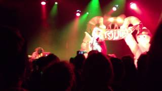 The Residents - &quot;Give it to Someone Else&quot; (El Rey Theatre, 02/25/13)