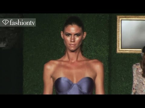 Sinesia Karol Swimwear 2013: Bikini Models on the Runway at Funkshion Fashion Week Miami | FashionTV