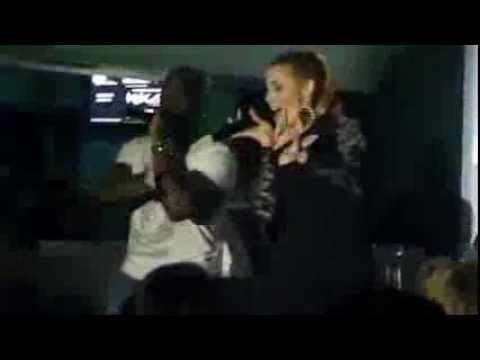 Canuco Zumby ft Bernardina - Minha Xuxa Ao vivo